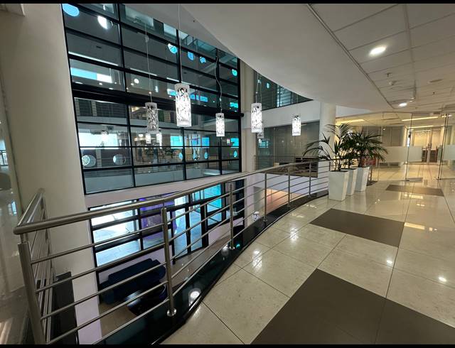 248M² OFFICE TO LET IN SANDTON CENTRAL